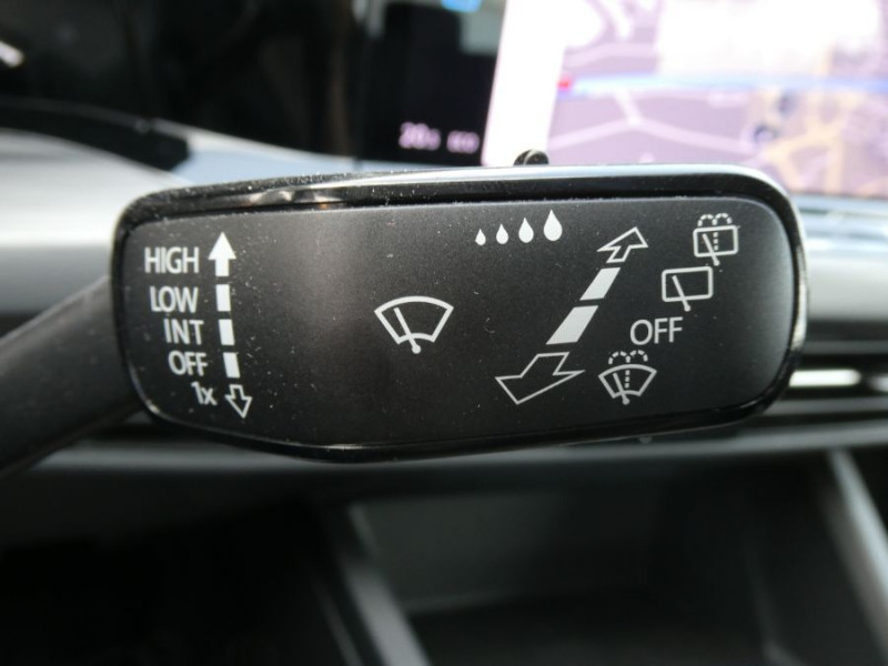 Photo 20 de l'offre de VOLKSWAGEN GOLF VIII 1.4 HYBRID 204 STYLE GPS ACC LED+ 1ère Main à 26950€ chez Mérignac auto