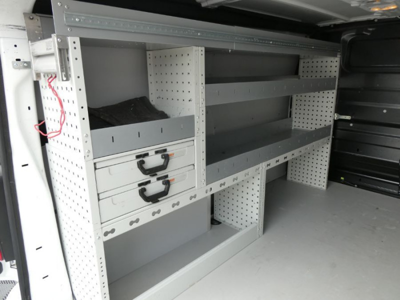 Photo 19 de l'offre de PEUGEOT EXPERT FOURGON 2.0 BlueHDi 145 EAT8 ASPHALT GPS Attel. Galerie 1ère Main 26450.H.T à 26450€ chez Mérignac auto