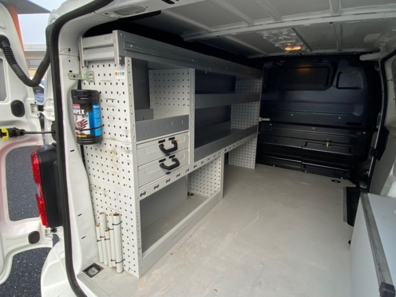 Photo 25 de l'offre de PEUGEOT EXPERT FOURGON 2.0 BlueHDi 145 EAT8 ASPHALT GPS Attel. Galerie 1ère Main 26450.H.T à 26450€ chez Mérignac auto