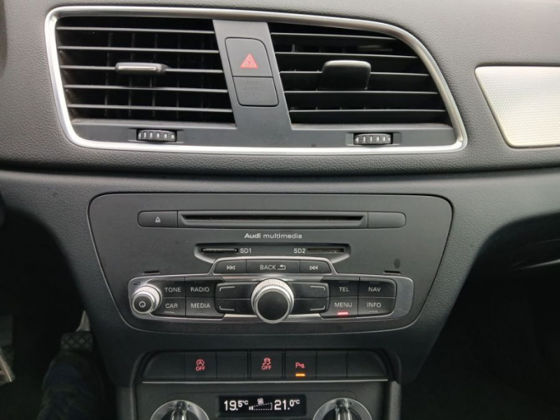 Photo 29 de l'offre de AUDI Q3 2.0 TDI 140 BVM6 AMBIENTE TOE GPS LED Radars à 13950€ chez Mérignac auto
