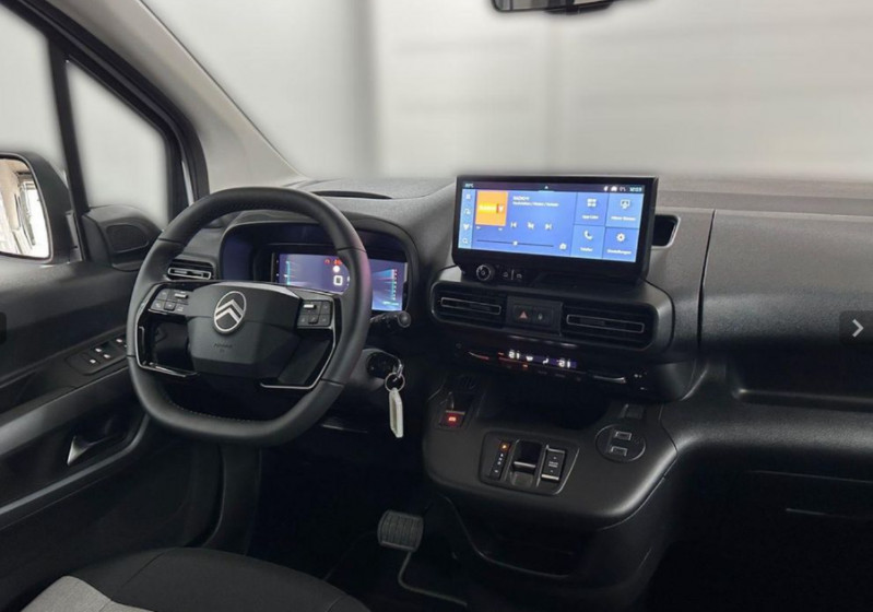 Photo 11 de l'offre de CITROEN BERLINGO 1.5 BlueHDi 130 EAT8 N1 MAX Camera à 27450€ chez Mérignac auto