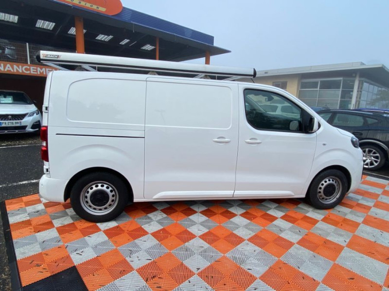 Photo 12 de l'offre de PEUGEOT EXPERT FOURGON 2.0 BlueHDi 145 EAT8 ASPHALT GPS Attel. Galerie 1ère Main 23450.H.T à 23450€ chez Mérignac auto