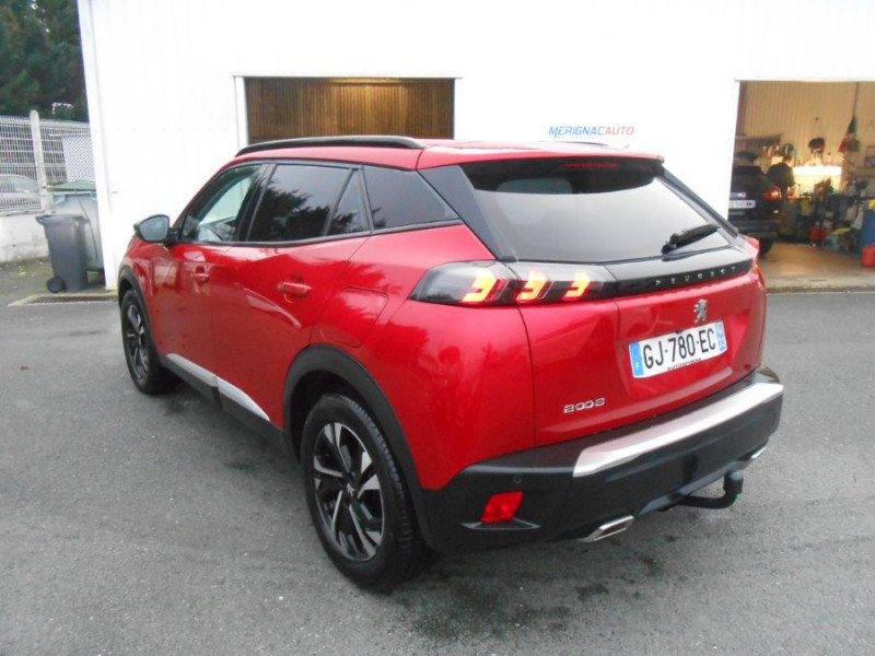 Photo 3 de l'offre de PEUGEOT 2008 II 1.2 PureTech 130 EAT8 ALLURE PACK Cockpit 3D Camera SC Attel. à 18450€ chez Mérignac auto