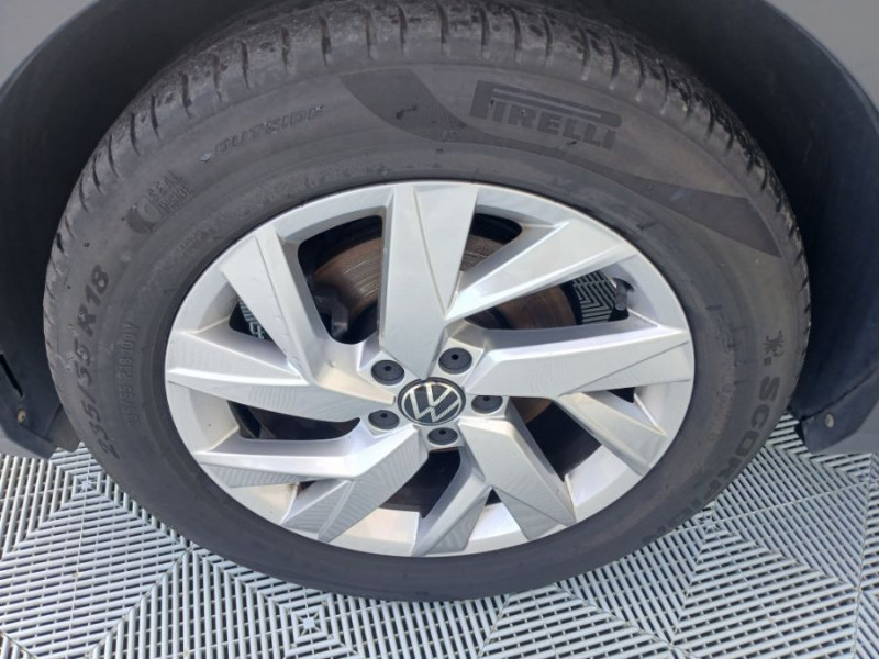 Photo 32 de l'offre de VOLKSWAGEN TIGUAN II (2) 2.0 TDI 150 DSG 2WD ELEGANCE CUIR Camera ACC Hayon EL. JA18 1ère Main à 32490€ chez Mérignac auto
