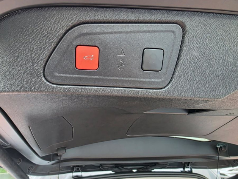 Photo 7 de l'offre de CITROEN C5 AIRCROSS NEW (2) 1.5 BlueHDi 130 EAT8 MAX Hayon EL. à 29950€ chez Mérignac auto