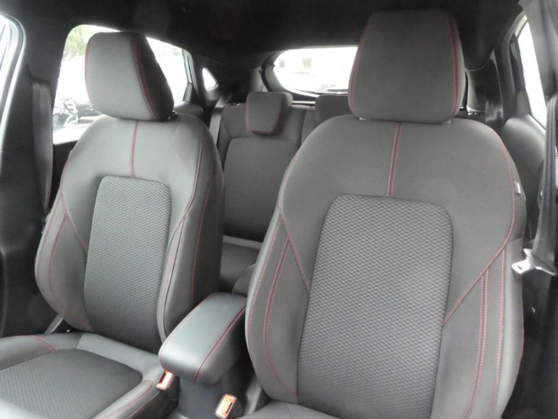 Photo 11 de l'offre de FORD PUMA 1.0 EcoBoost 155 DCT7 HYBRID MHEV ST LINE 3550€ d'Options -33% sous Neuf à 22950€ chez Mérignac auto