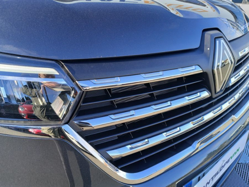 Photo 26 de l'offre de RENAULT TRAFIC VAN ANTILOPE VAN Aménagé FLEX PLUS 2.0 DCi 130 BVM6 L1 PK Confort 4PL Attel+Pte Vélo DISPO à 56000€ chez Mérignac auto