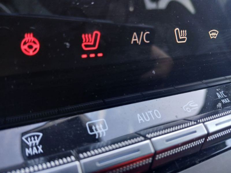 Photo 28 de l'offre de RENAULT AUSTRAL 1.2 E-TECH 200 FULL HYBRID ICONIC TOIT Pano Hayon EL Cam 360° JA20p à 32450€ chez Mérignac auto