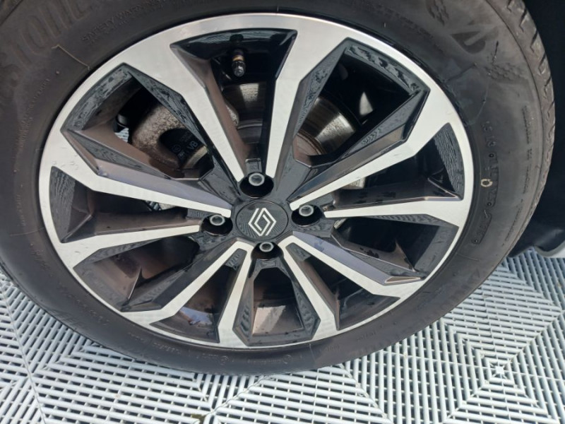 Photo 24 de l'offre de RENAULT CLIO V 0.9 TCe 90 BVM6 TECHNO GPS Camera JA16 à 18770€ chez Mérignac auto