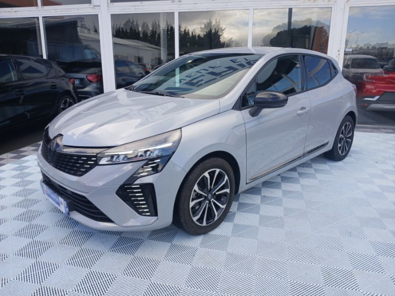 Renault CLIO V 0.9 TCe 90 BVM6 TECHNO GPS Camera JA16 ESSENCE GRIS RAFALE Occasion à vendre