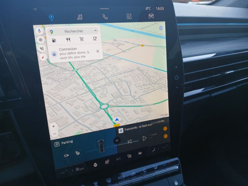 Photo 9 de l'offre de RENAULT AUSTRAL 1.2 E-TECH 200 FULL HYBRID ICONIC TOIT Pano Hayon EL Cam 360° JA20p à 32450€ chez Mérignac auto
