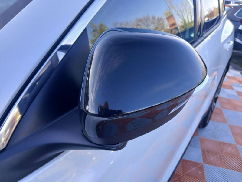 Photo 32 de l'offre de RENAULT AUSTRAL 1.2 E-TECH 200 FULL HYBRID ICONIC TOIT Pano Hayon EL Cam 360° JA20p à 32450€ chez Mérignac auto