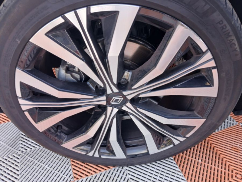 Photo 33 de l'offre de RENAULT AUSTRAL 1.2 E-TECH 200 FULL HYBRID ICONIC TOIT Pano Hayon EL Cam 360° JA20p à 32450€ chez Mérignac auto