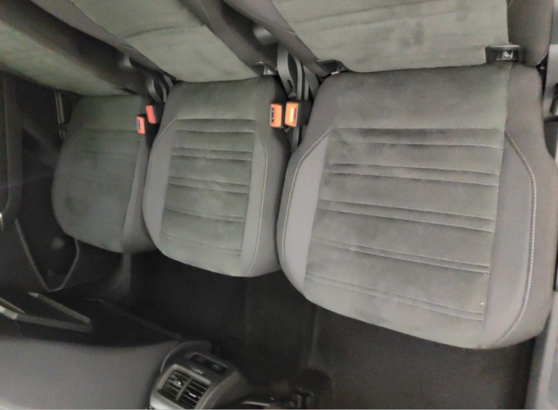 Photo 11 de l'offre de VOLKSWAGEN TOURAN III 2.0 TDI 115 DSG7 HIGHLINE CARAT Camera ACC SC TOIT Ouvrant 5PL 1ère Main à 27950€ chez Mérignac auto