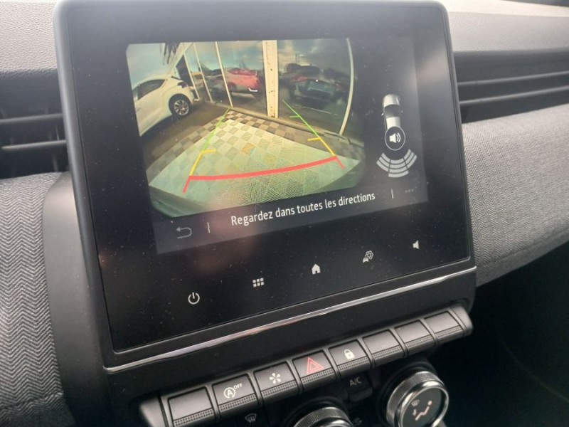 Photo 7 de l'offre de RENAULT CLIO V 0.9 TCe 90 BVM6 TECHNO GPS Camera JA16 à 18770€ chez Mérignac auto