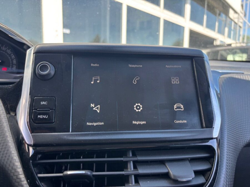 Photo 15 de l'offre de PEUGEOT 208 1.2 PureTech 82 SIGNATURE GPS Radar RER à 10450€ chez Mérignac auto