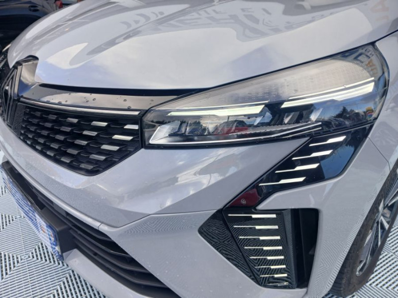 Photo 5 de l'offre de RENAULT CLIO V 0.9 TCe 90 BVM6 TECHNO GPS Camera JA16 à 18770€ chez Mérignac auto