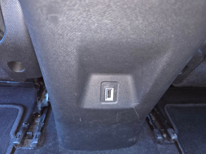 Photo 35 de l'offre de CITROEN C5 AIRCROSS 1.5 BlueHDI 130 EAT8 FEEL TOIT Ouvrant Hayon EL. Attel. à 18950€ chez Mérignac auto