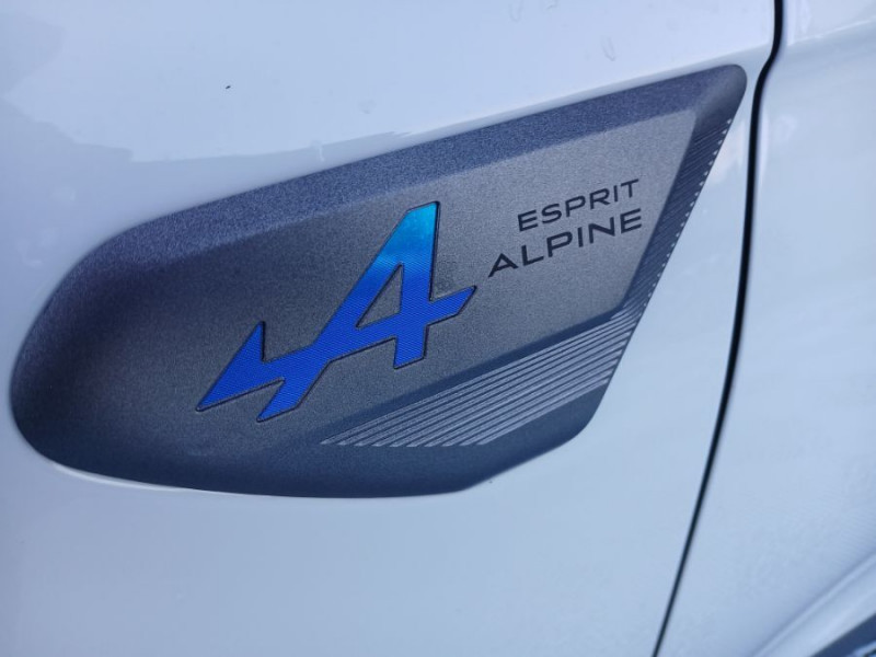 Photo 7 de l'offre de RENAULT CLIO V 0.9 TCe 90 BVM6 ESPRIT ALPINE GPS 9.3" Cockpit JA17 à 20950€ chez Mérignac auto