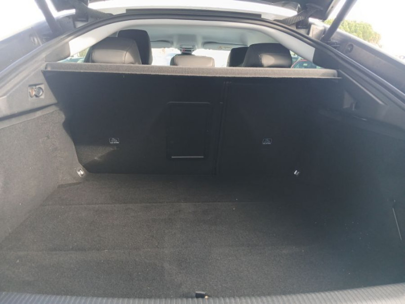 Photo 15 de l'offre de PEUGEOT 508 1.5 BlueHDi 130 EAT8 ALLURE PACK Coffre EL. ACC SC 1ère Main à 21450€ chez Mérignac auto