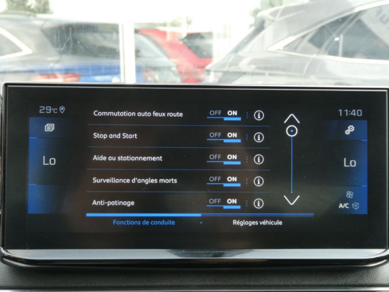 Photo 23 de l'offre de PEUGEOT 3008 II (2) 1.5 BlueHDi 130 EAT8 ALLURE PACK Camera à 26750€ chez Mérignac auto