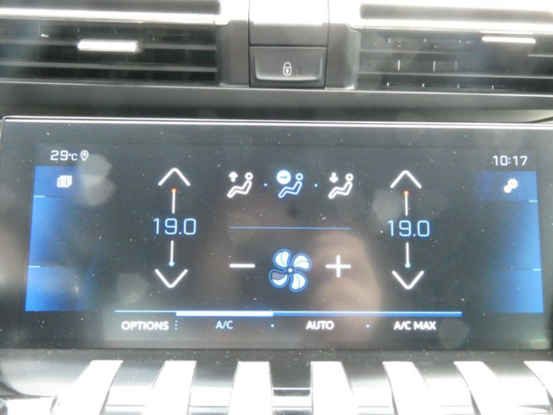 Photo 19 de l'offre de PEUGEOT 508 1.5 BlueHDi 130 EAT8 ALLURE PACK Coffre EL. ACC SC 1ère Main à 21450€ chez Mérignac auto