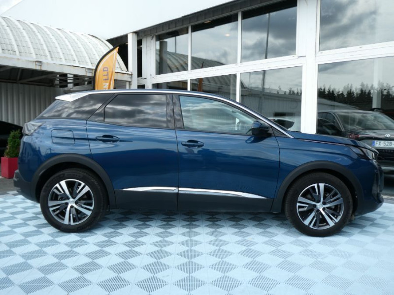 Photo 12 de l'offre de PEUGEOT 3008 II (2) 1.5 BlueHDi 130 EAT8 ALLURE PACK Camera à 26750€ chez Mérignac auto