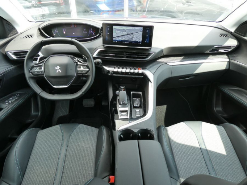 Photo 14 de l'offre de PEUGEOT 3008 II (2) 1.5 BlueHDi 130 EAT8 ALLURE PACK Camera à 26750€ chez Mérignac auto