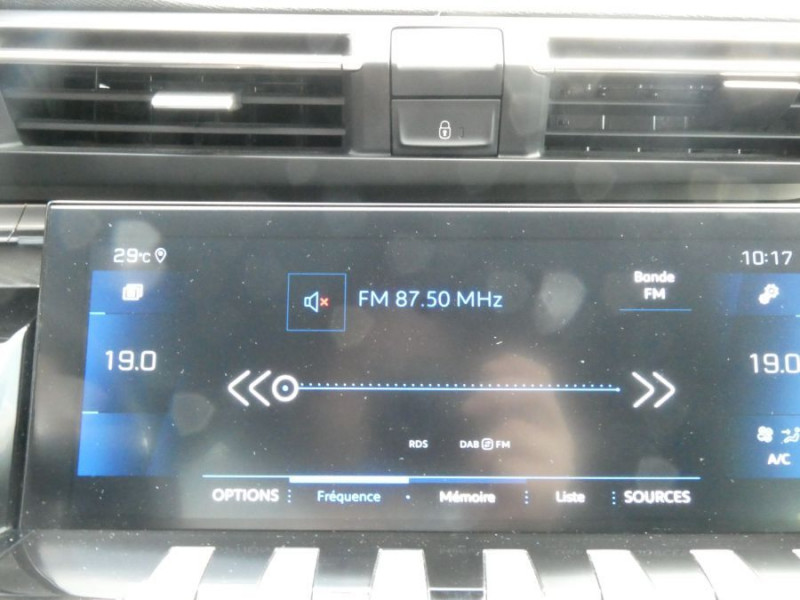 Photo 18 de l'offre de PEUGEOT 508 1.5 BlueHDi 130 EAT8 ALLURE PACK Coffre EL. ACC SC 1ère Main à 21450€ chez Mérignac auto