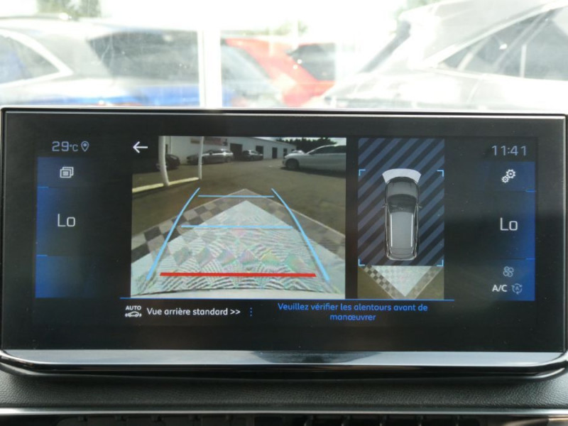 Photo 6 de l'offre de PEUGEOT 3008 II (2) 1.5 BlueHDi 130 EAT8 ALLURE PACK Camera à 26750€ chez Mérignac auto