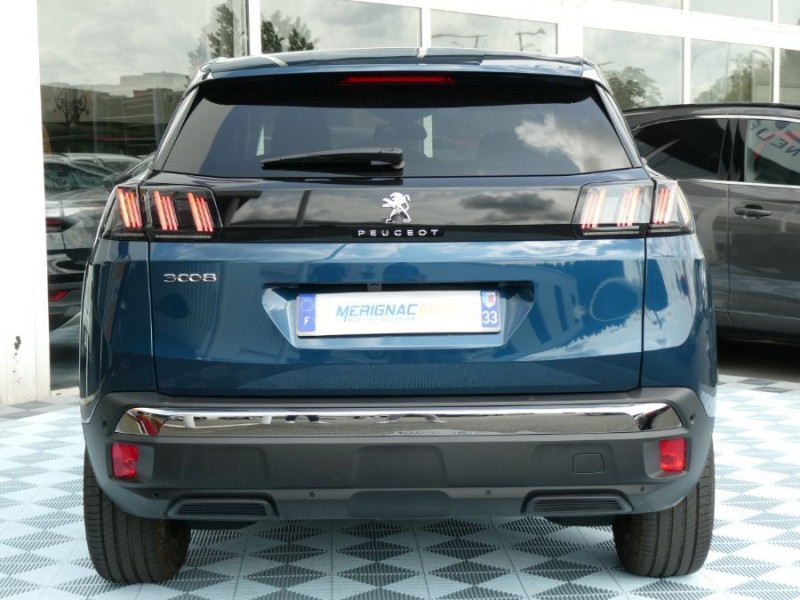 Photo 10 de l'offre de PEUGEOT 3008 II (2) 1.5 BlueHDi 130 EAT8 ALLURE PACK Camera à 26750€ chez Mérignac auto