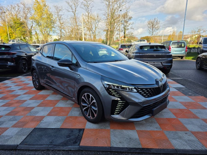 Photo 2 de l'offre de RENAULT CLIO V 0.9 TCe 90 BVM6 TECHNO GPS Camera JA16 à 18950€ chez Mérignac auto