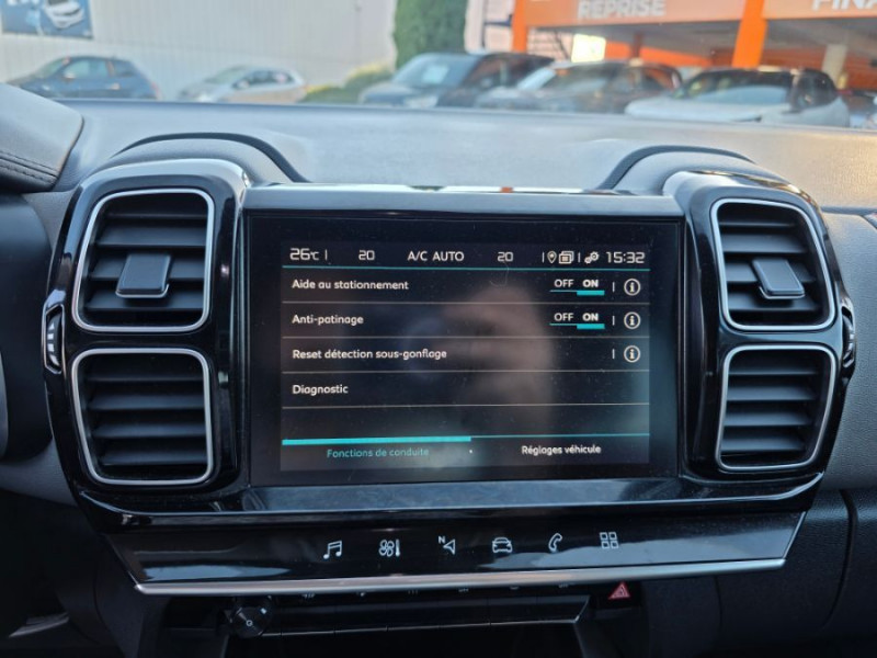 Photo 26 de l'offre de CITROEN C5 AIRCROSS 1.5 BlueHDI 130 EAT8 FEEL TOIT Ouvrant Hayon EL. Attel. à 18950€ chez Mérignac auto