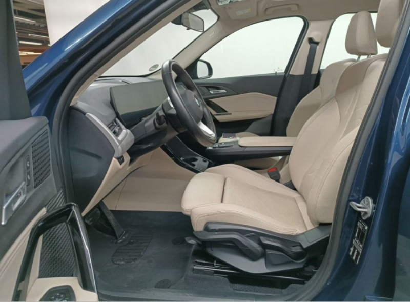 Photo 5 de l'offre de BMW X1 (U11) 2.0 18D 136cv BVA7 SDrive PACK CUIR TOIT Ouvrant Hayon EL. 1ère Main à 34990€ chez Mérignac auto