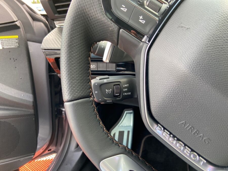 Photo 16 de l'offre de PEUGEOT 508 SW 1.6 HYBRID 225 EAT8 GT Full CUIR SEM Attel. à 25950€ chez Mérignac auto