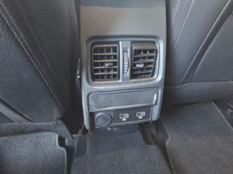 Photo 33 de l'offre de RENAULT ARKANA 1.6 E-TECH 145 BVA INTENS GPS Camera JA18 à 14950€ chez Mérignac auto