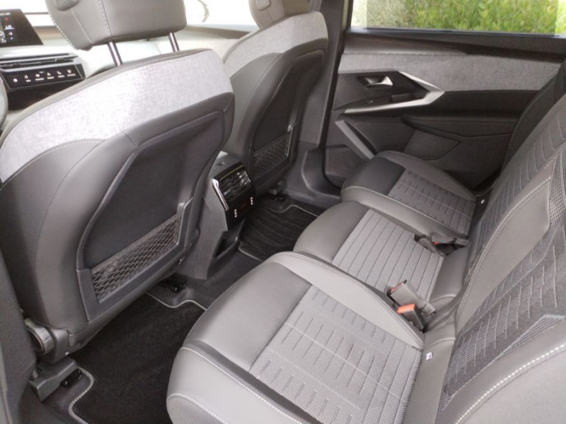 Photo 15 de l'offre de PEUGEOT 5008 HYBRID 145 e-DCS6 GT 7PL Hayon EL. LED SC 2026 à 35950€ chez Mérignac auto