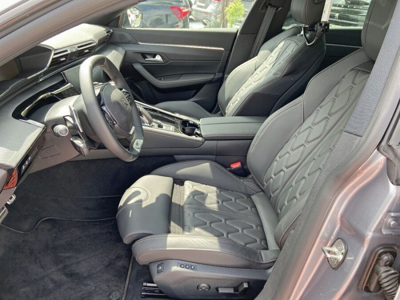 Photo 8 de l'offre de PEUGEOT 508 SW 1.6 HYBRID 225 EAT8 GT Full CUIR SEM Attel. à 25950€ chez Mérignac auto