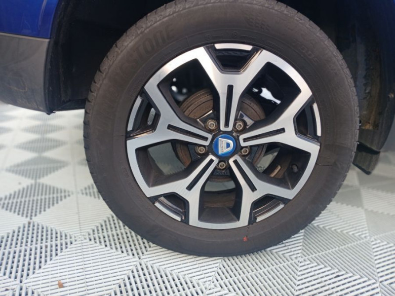 Photo 6 de l'offre de DACIA DUSTER 1.5 BlueDCi 115 BVM6 4X2 PRESTIGE Camera Attel. 1ère Main (7 Options) à 17950€ chez Mérignac auto