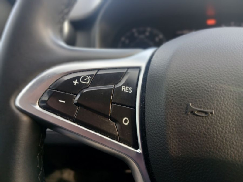 Photo 21 de l'offre de DACIA DUSTER 1.5 BlueDCi 115 BVM6 4X2 PRESTIGE Camera Attel. 1ère Main (7 Options) à 17950€ chez Mérignac auto