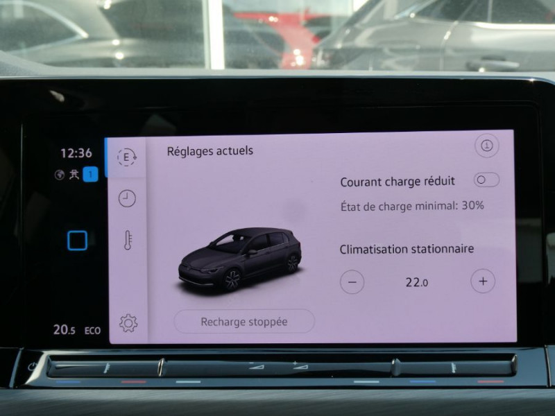 Photo 29 de l'offre de VOLKSWAGEN GOLF VIII 1.4 HYBRID 204 STYLE GPS ACC LED+ 1ère Main à 26450€ chez Mérignac auto