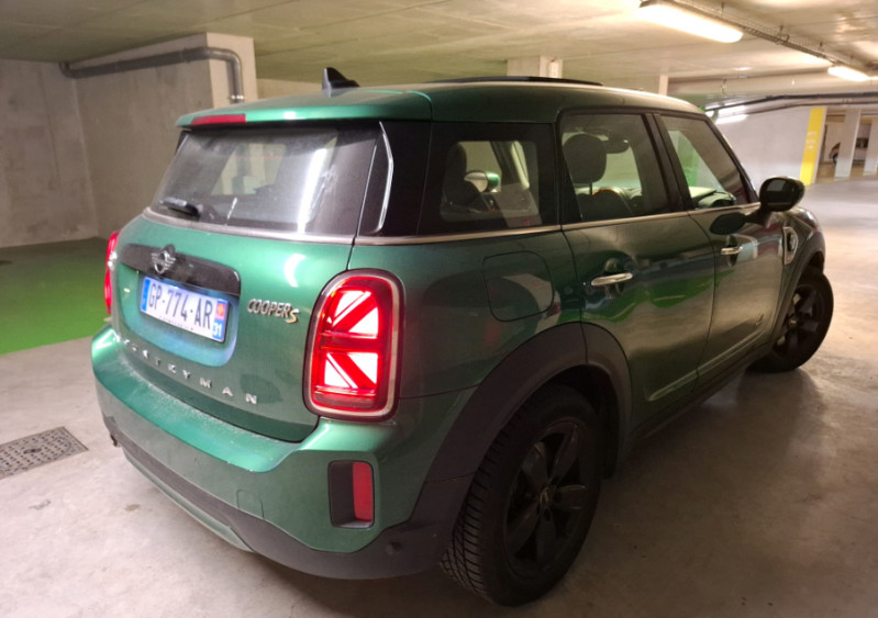 Photo 2 de l'offre de MINI COUNTRYMAN New (F60) HYBRID ELECT. ALL4 220cv BVA6 COOPER SE PREMIUM PLUS TOIT Ouvrant Options... à 31990€ chez Mérignac auto