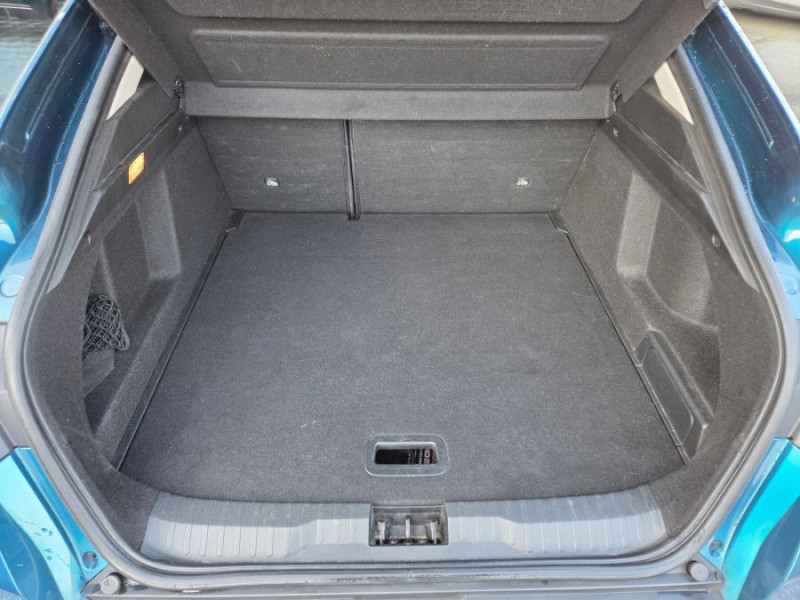 Photo 10 de l'offre de RENAULT ARKANA 1.6 E-TECH 145 BVA BUSINESS GPS 8.7" Camera JA18 à 14950€ chez Mérignac auto