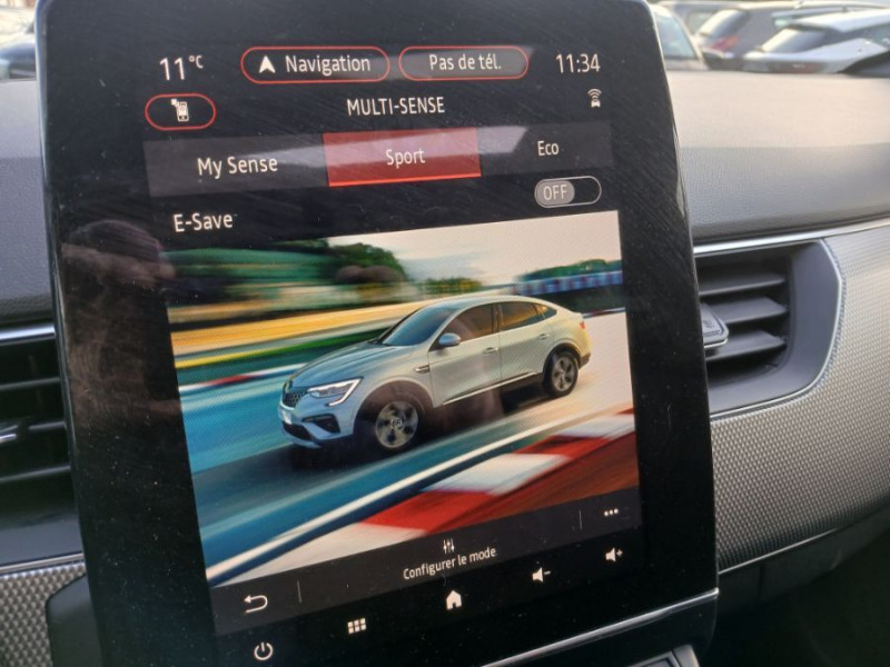 Photo 26 de l'offre de RENAULT ARKANA 1.6 E-TECH 145 BVA HYBRIDE TECHNO RS TOIT Ouvrant GPS 9.3" JA18 à 23950€ chez Mérignac auto