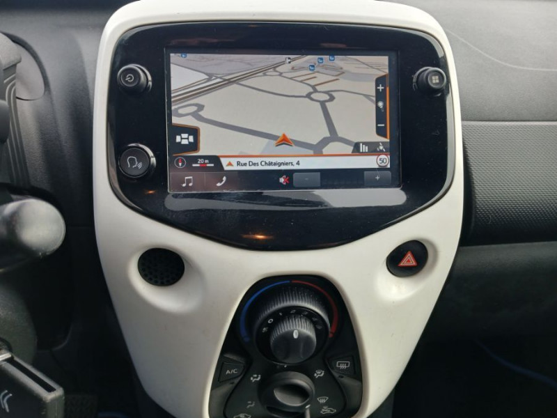 Photo 7 de l'offre de CITROEN C1 1.0 VTI 72 MILLENIUM 5P GPS Bluetooth Privacy Glass à 9890€ chez Mérignac auto