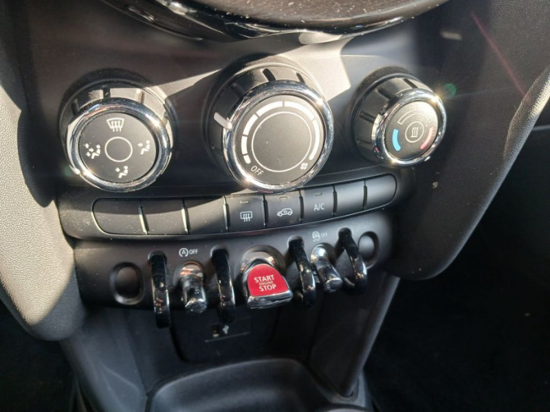 Photo 21 de l'offre de MINI MINI III NEW ONE 102 BVM6 (F55) 5P LED JA Bluetooth à 19980€ chez Mérignac auto