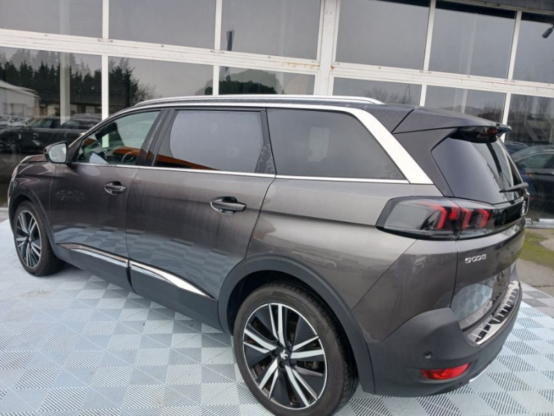 Photo 15 de l'offre de PEUGEOT 5008 II 1.5 BlueHDi 130 EAT8 GT PACK Full CUIR TOE Hayon EL. 360° Hifi 7PL à 34500€ chez Mérignac auto