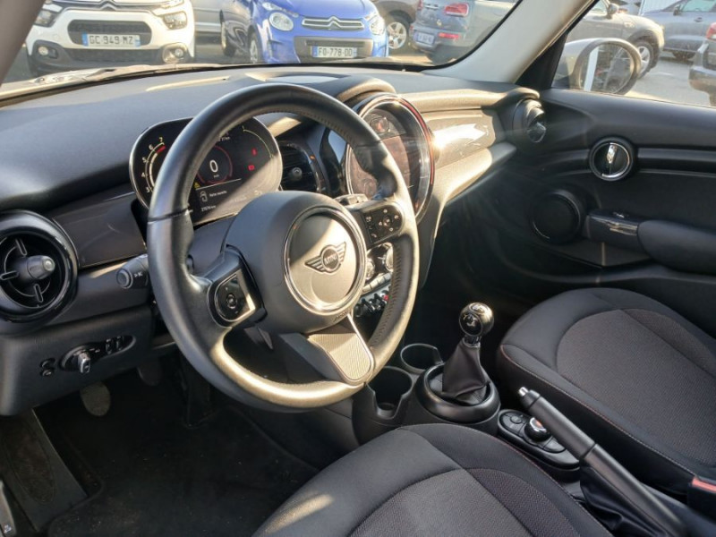 Photo 20 de l'offre de MINI MINI III NEW ONE 102 BVM6 (F55) 5P LED JA Bluetooth à 19980€ chez Mérignac auto