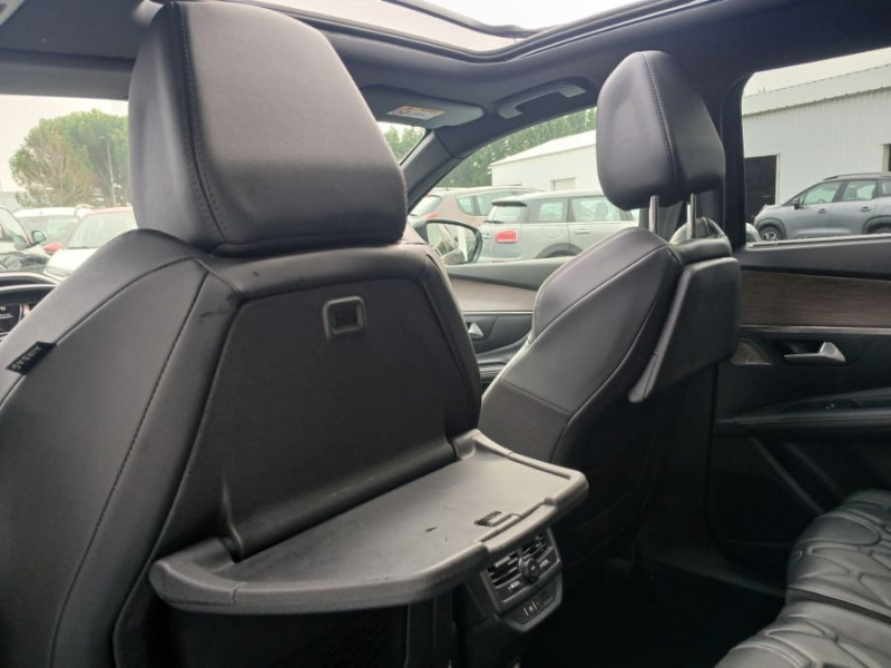 Photo 41 de l'offre de PEUGEOT 5008 II 1.5 BlueHDi 130 EAT8 GT PACK Full CUIR TOE Hayon EL. 360° Hifi 7PL à 34500€ chez Mérignac auto