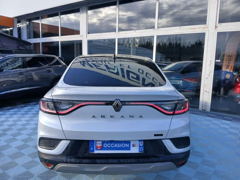 Photo 13 de l'offre de RENAULT ARKANA 1.6 E-TECH 145 BVA HYBRIDE TECHNO RS TOIT Ouvrant GPS 9.3" JA18 à 23950€ chez Mérignac auto